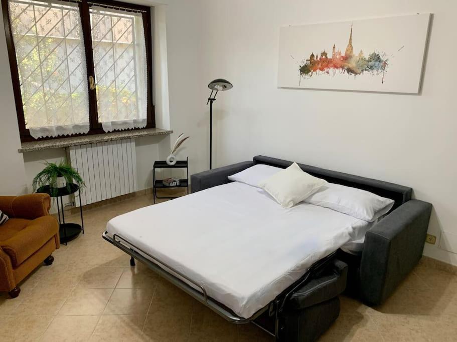 Appartamento Indipendente A Mirafiori Sud Turin Bagian luar foto